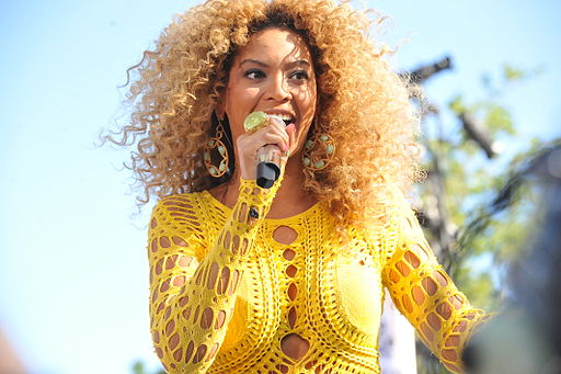 BEYONCE_CONCERT_IN_CENTRAL_PARK_2011_Good_Morning_America's_Summer_Concert_Series_-_Central_Park,_Manhattan_NYC_-_070111