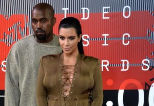 Kanye West and Kim a "Cruel Winter" debut