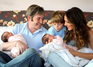 Sarah Jessica Parker and Matthew Broderick with surrogate children